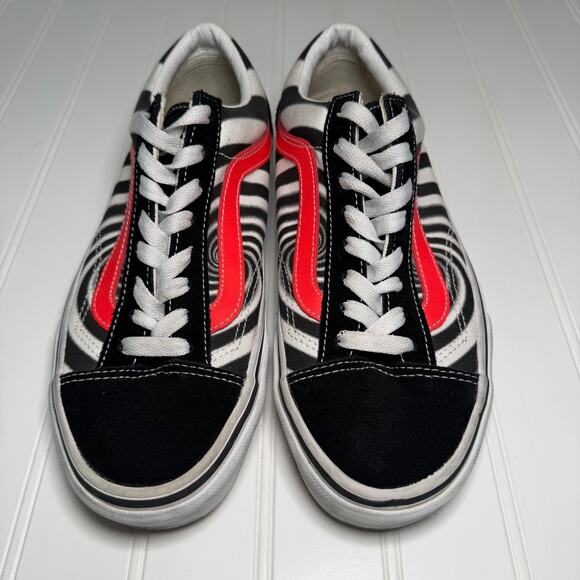 Vans Old Skool Women’s 9 Black Fiery Coral Swirl Zebra Print Skate Shoes Retro - Picture 2 of 8